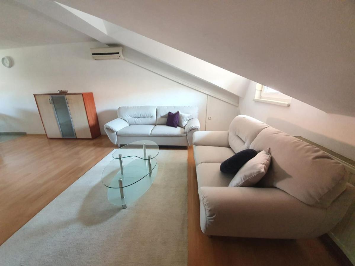 Apartment Lily Near Zagreb Airport เวลิคาโกริตซา ภายนอก รูปภาพ