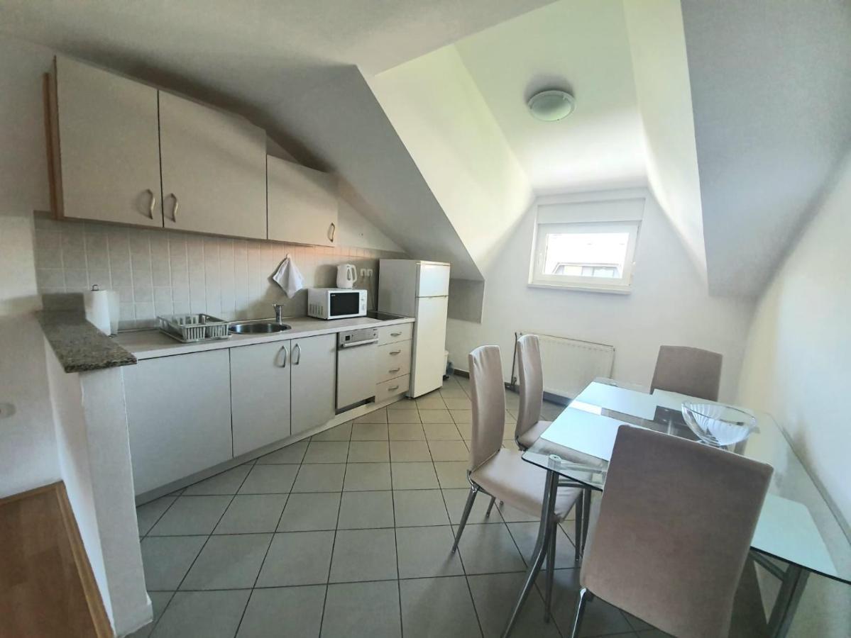 Apartment Lily Near Zagreb Airport เวลิคาโกริตซา ภายนอก รูปภาพ
